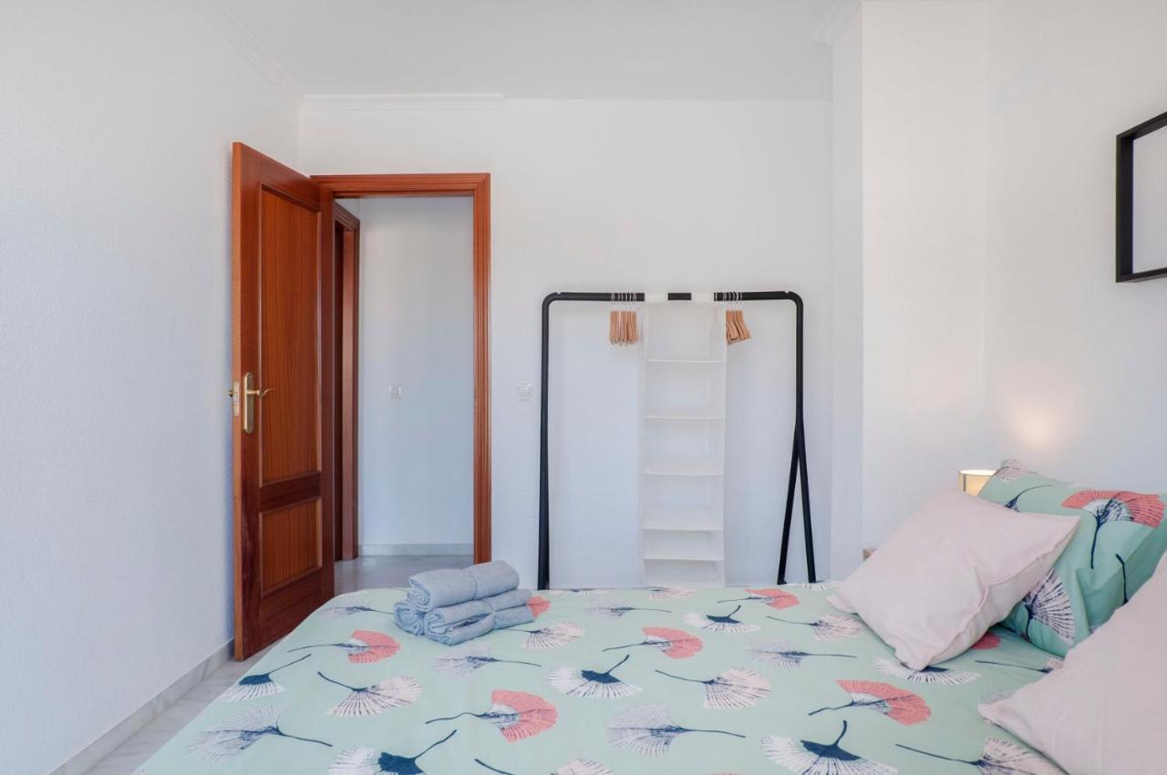 Apartamento Playaquebrada Apartment Benalmadena Bagian luar foto