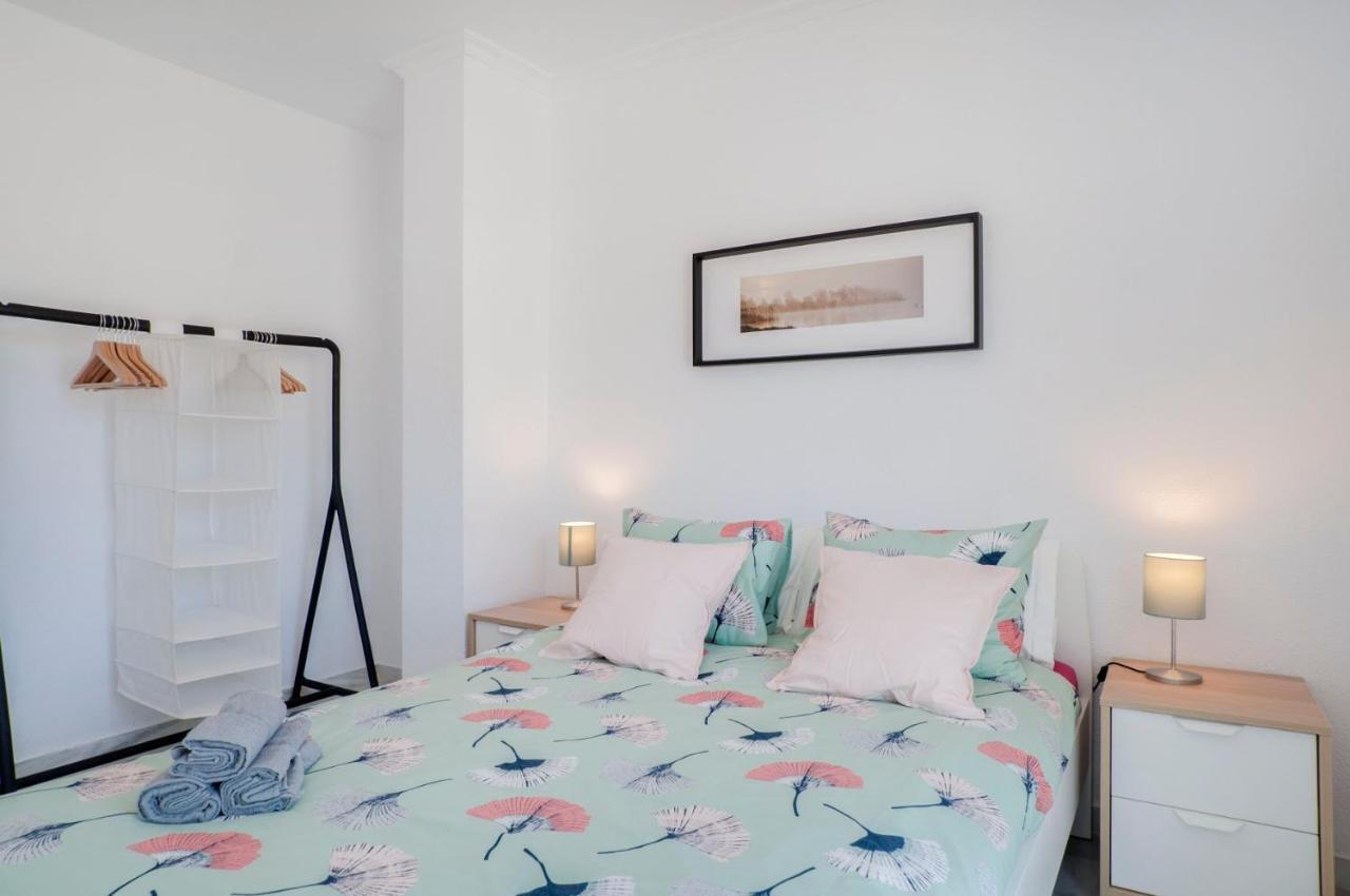 Apartamento Playaquebrada Apartment Benalmadena Bagian luar foto