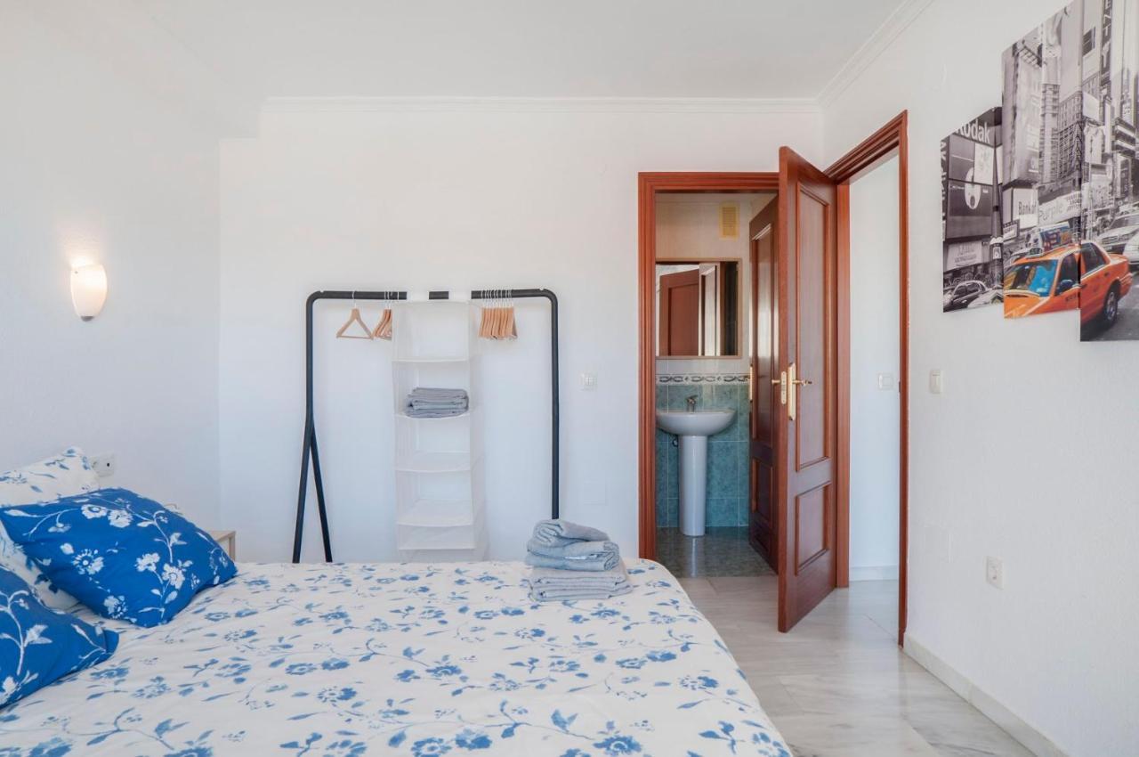 Apartamento Playaquebrada Apartment Benalmadena Bagian luar foto